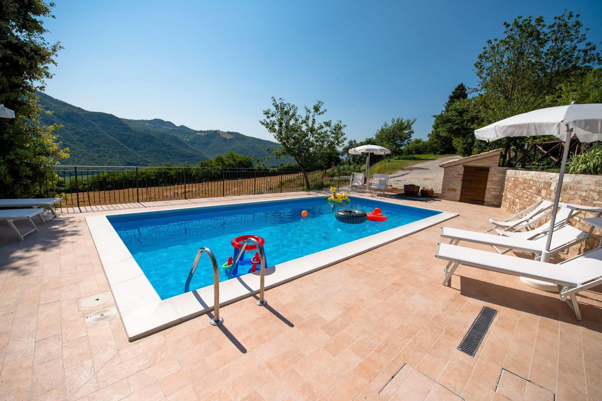 Villa Degli Orti Acqualagna Kültér fotó
